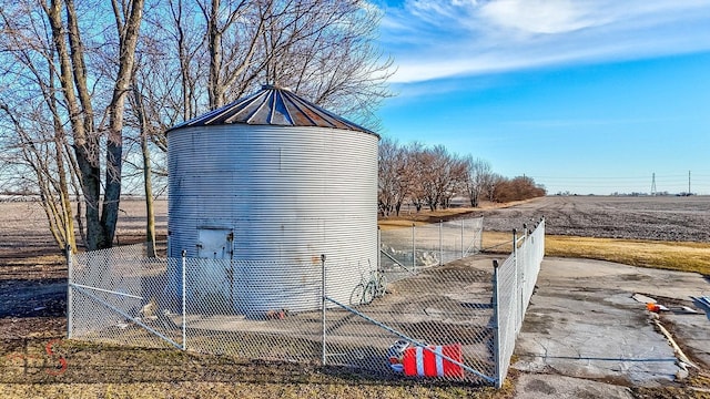 view of outdoor structure