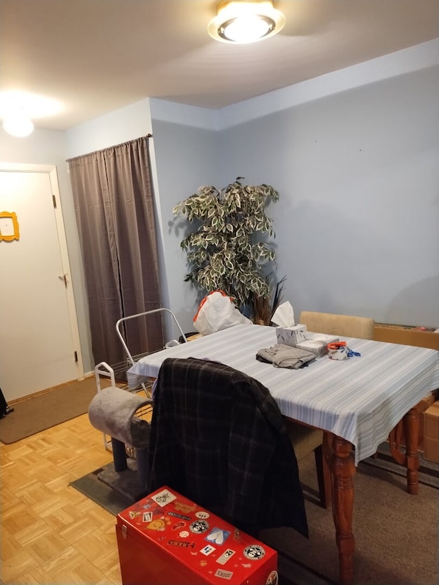 dining area with baseboards