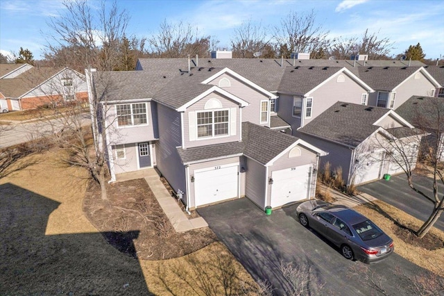 drone / aerial view featuring a residential view