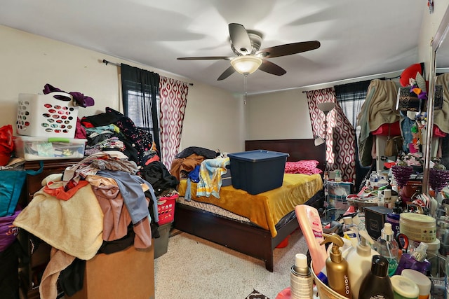 bedroom with ceiling fan