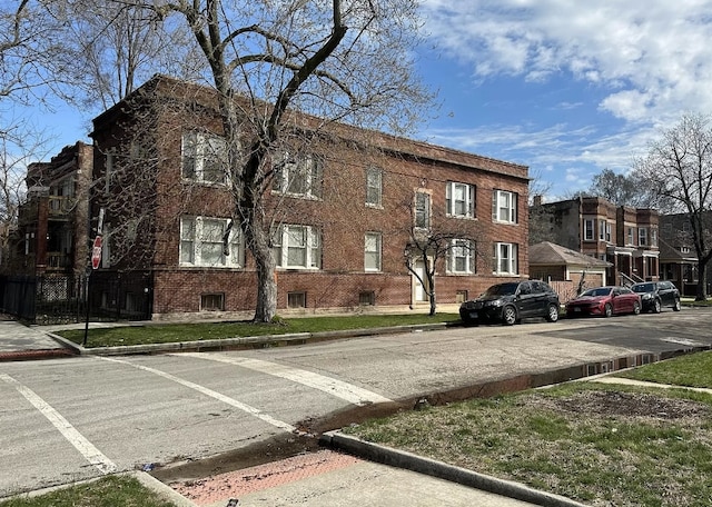 view of building exterior featuring a residential view