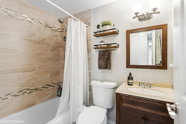 full bathroom featuring toilet, shower / tub combo with curtain, and vanity