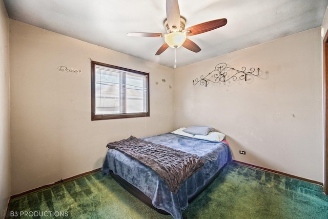 bedroom featuring carpet floors, ceiling fan, and baseboards