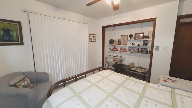 bedroom featuring a ceiling fan