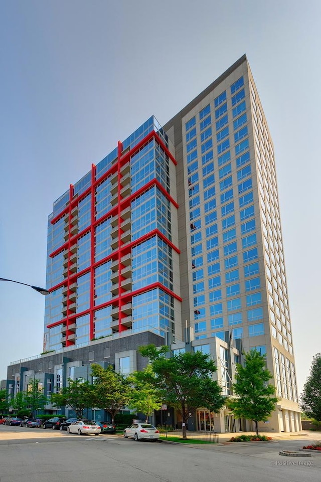 1841 S Calumet Ave Unit 1008, Chicago, IL 60616 - view of building exterior