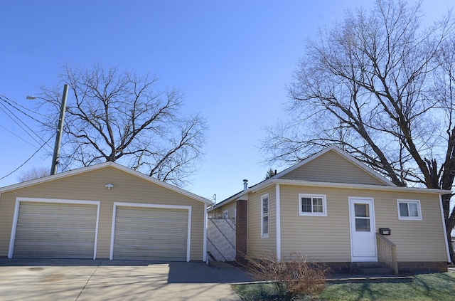 view of detached garage