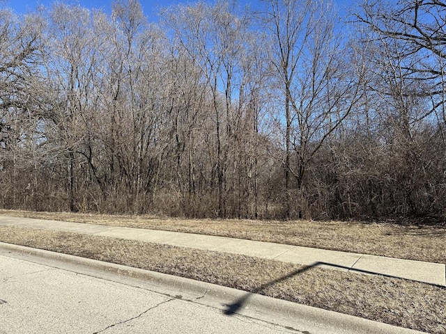 1702 Oak Dr, Mchenry, IL 60050 - photo 1
