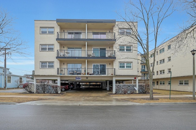 view of building exterior