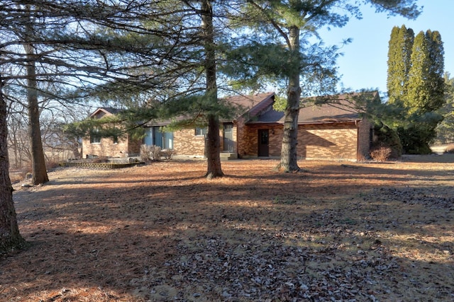 view of front facade with brick siding