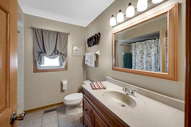 full bathroom with toilet, vanity, a shower with curtain, baseboards, and tile patterned floors