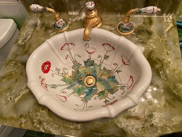 room details with a sink