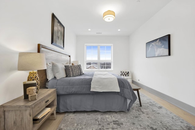 1548 W Ardmore Ave Unit 3F, Chicago, IL 60660 - bedroom featuring light wood-type flooring and baseboards