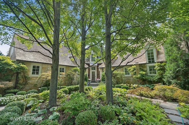 view of front of property with stone siding