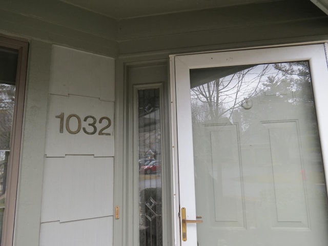 view of property entrance