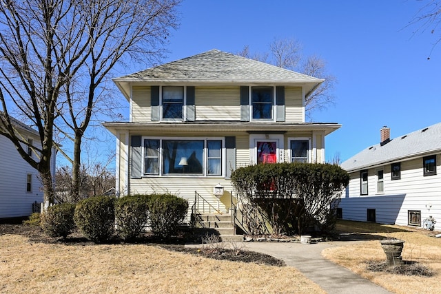 view of american foursquare style home