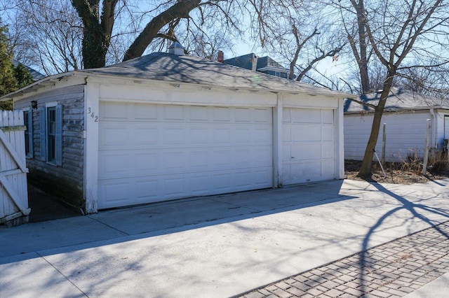 view of detached garage