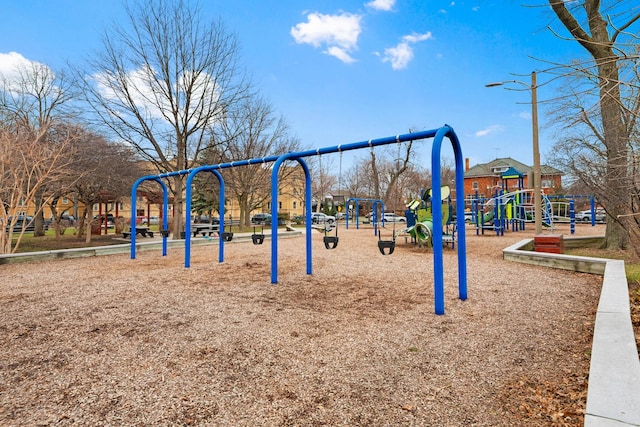 4343 N Richmond Ave Unit 1S, Chicago, IL 60618 - view of community jungle gym
