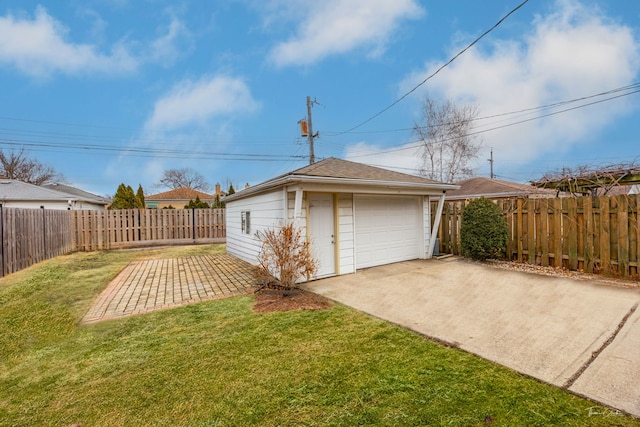 detached garage with fence