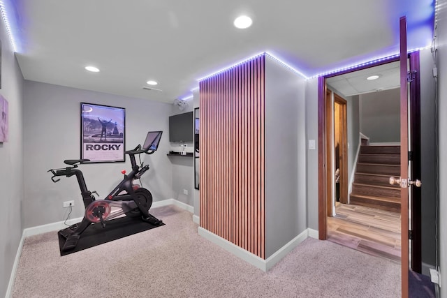 workout room with carpet, baseboards, and recessed lighting