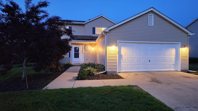 950 Donnelly Pl, Mchenry, IL 60050 - traditional home featuring driveway and a garage