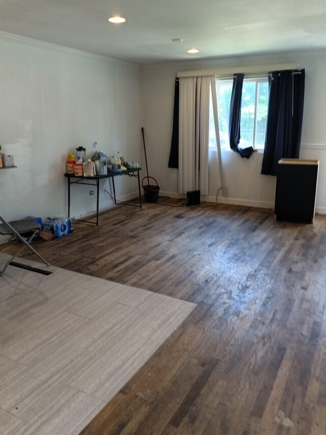5348 S Peoria St, Chicago, IL 60609 - interior space featuring wood finished floors, crown molding, and recessed lighting
