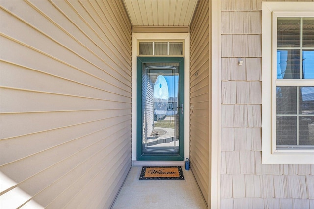 view of entrance to property