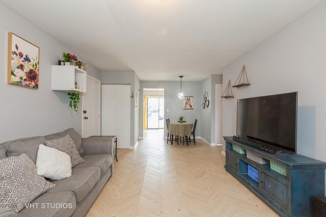 living room with baseboards