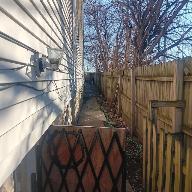 exterior space featuring a fenced backyard