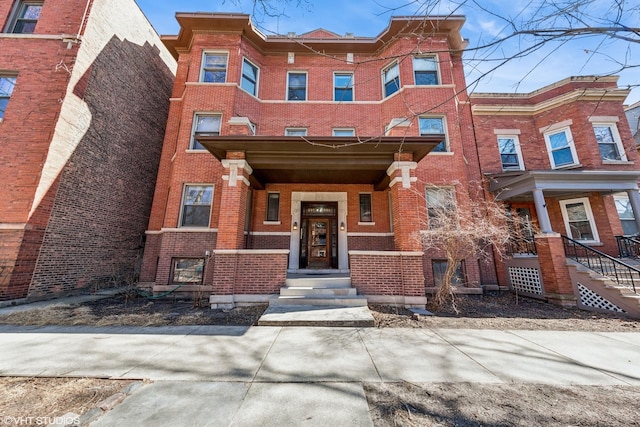 multi unit property featuring brick siding