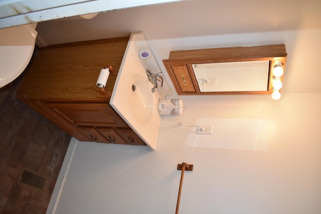 bathroom with visible vents