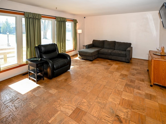 living area with baseboards