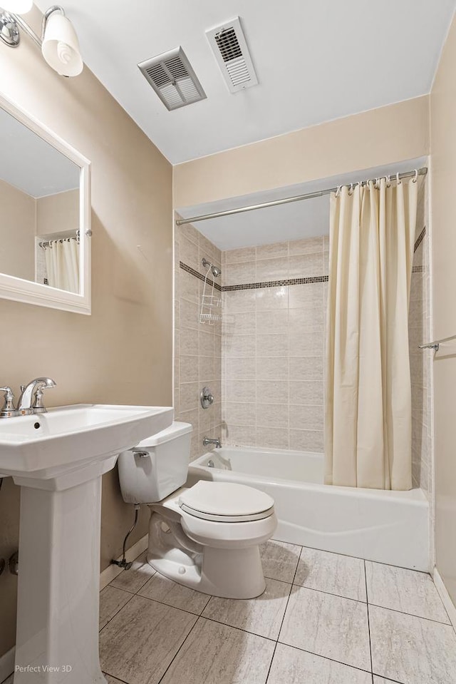 6453C N NW Hwy Unit 1S, Chicago, IL 60631 - full bath with toilet, shower / bathtub combination with curtain, and a sink