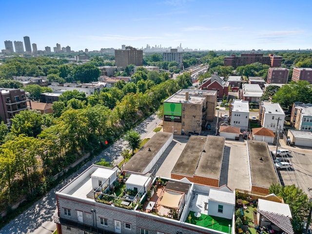 bird's eye view with a view of city