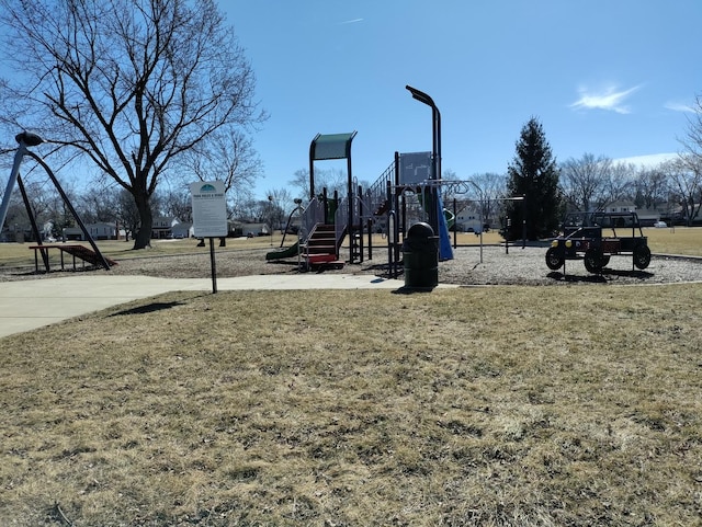 community play area with a yard