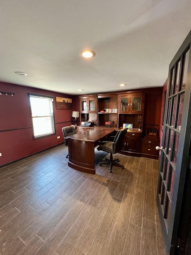 home office with recessed lighting and dark wood-style flooring