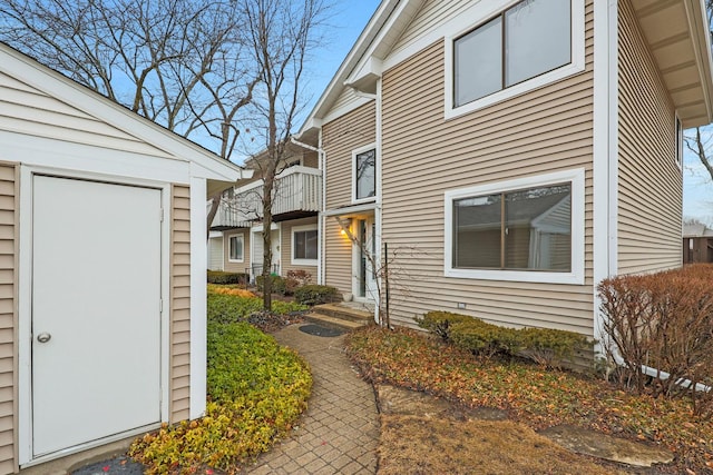 view of property entrance