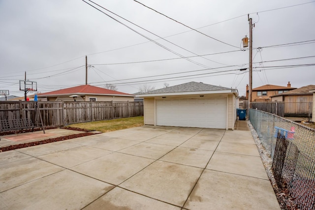 detached garage with fence