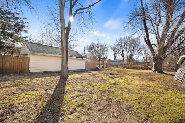 view of yard featuring fence