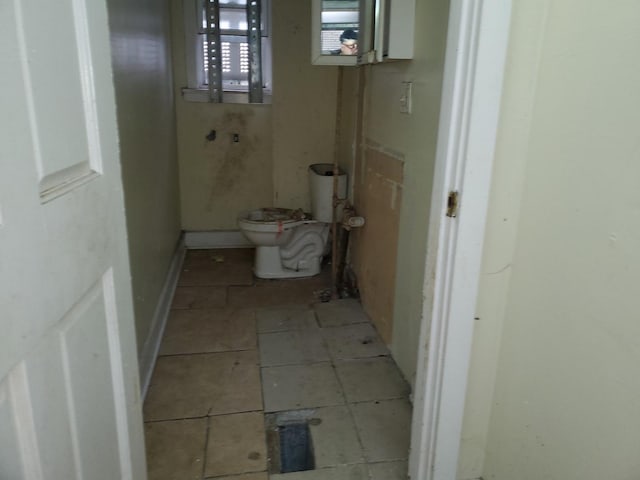 bathroom featuring toilet