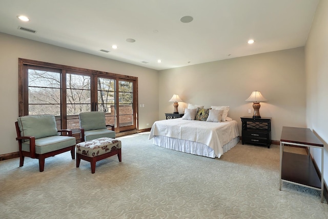 bedroom featuring recessed lighting, visible vents, baseboards, and access to exterior