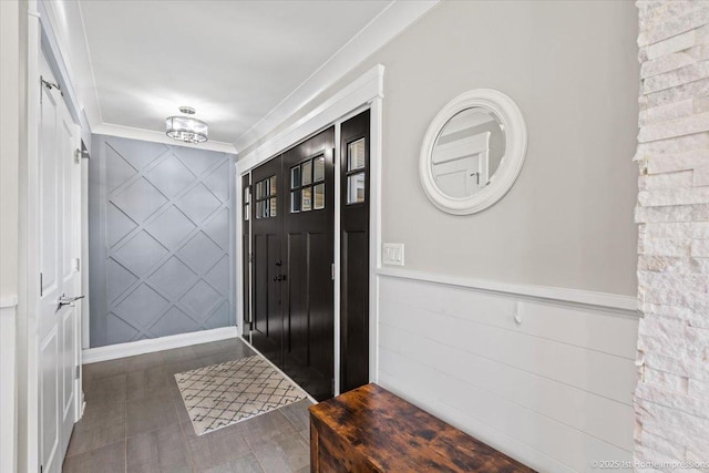 entrance foyer with ornamental molding