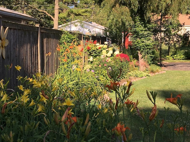 view of yard with fence