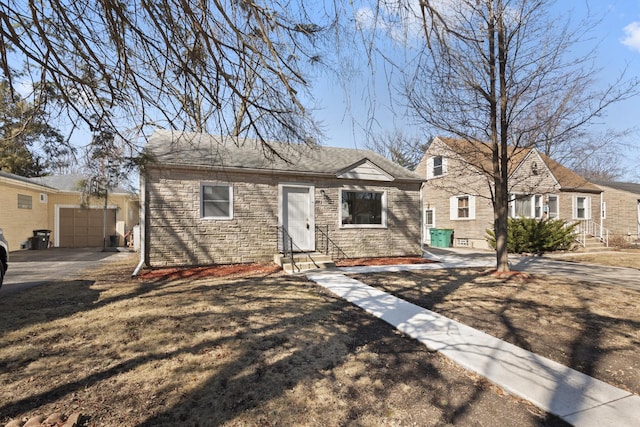 view of front of property featuring stone siding