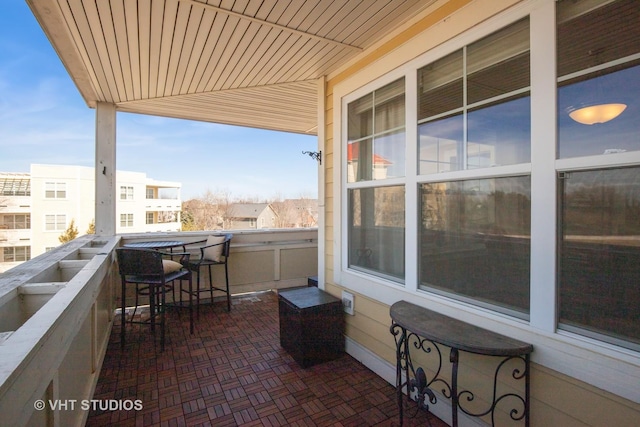 balcony with a sunroom