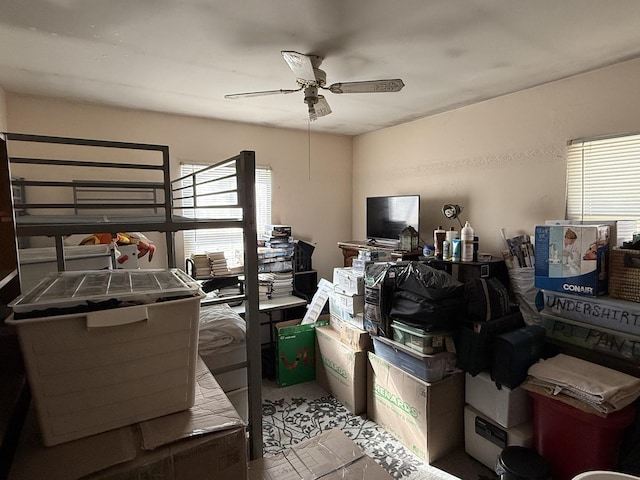 bedroom featuring ceiling fan