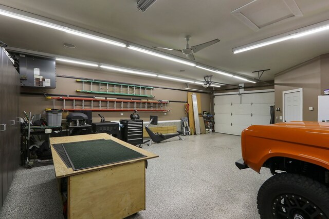 garage featuring a ceiling fan