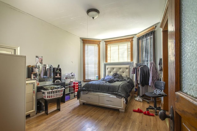 2652 W 22nd Pl, Chicago, IL 60608 - bedroom with wood finished floors