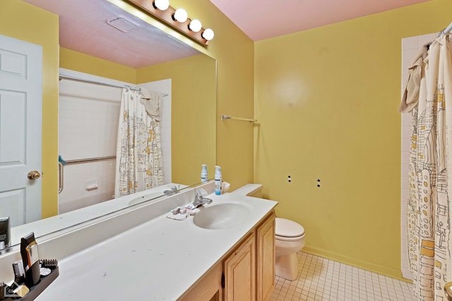 full bath with a shower with curtain, toilet, tile patterned flooring, baseboards, and vanity