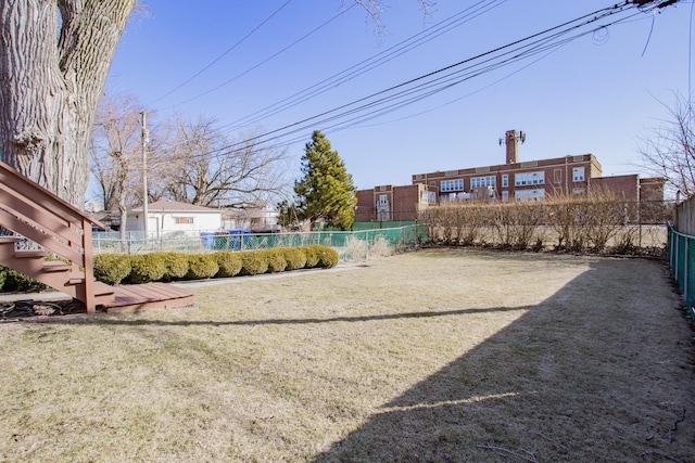 view of yard featuring fence