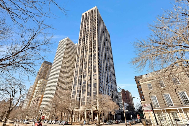 view of property featuring a city view